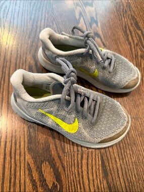 Nike Kids Gray Sneakers with Bright Yellow Swoosh